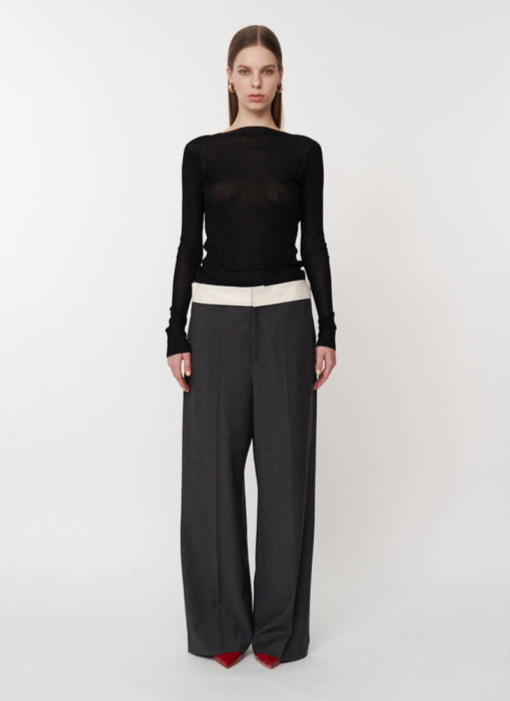 モデル:身長177cm 着用サイズ:42