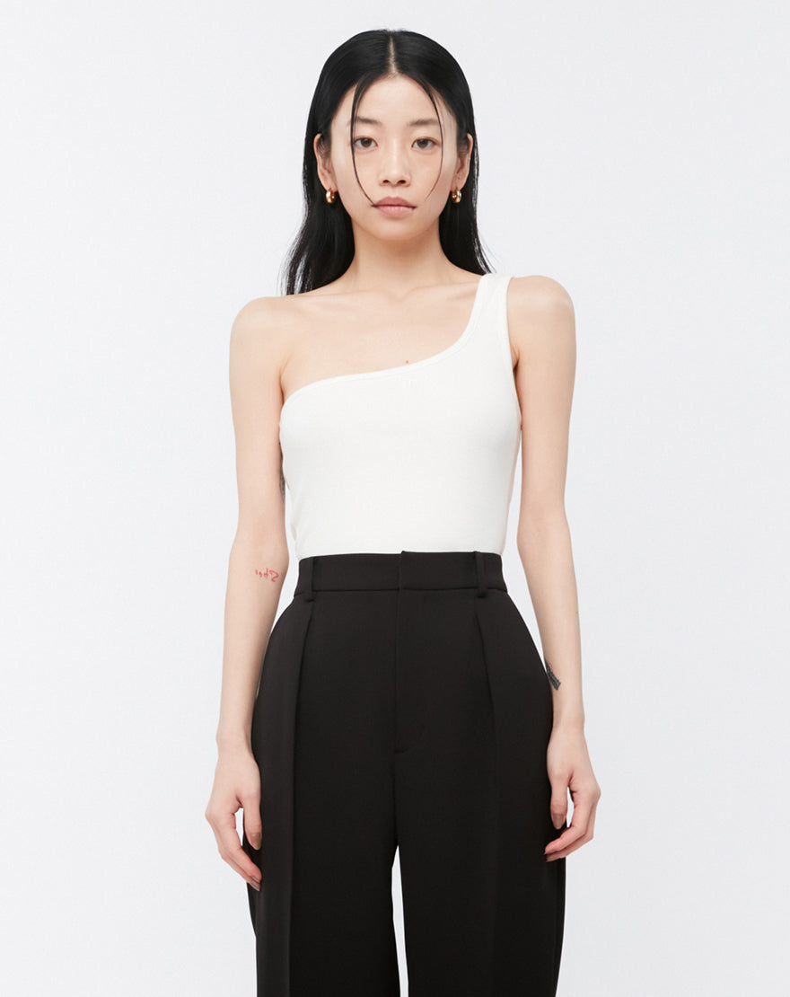 モデル:身長162cm