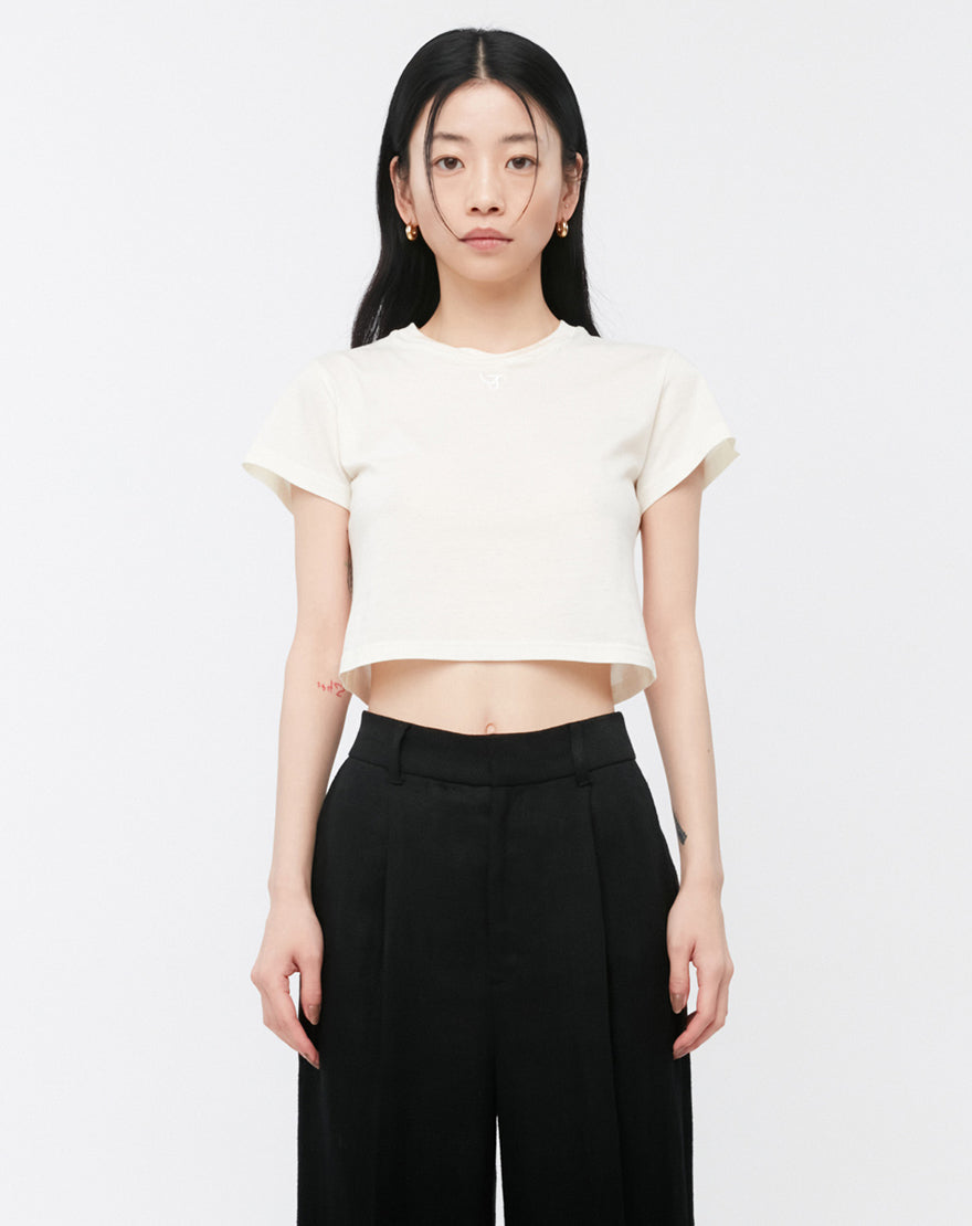 モデル:身長162cm