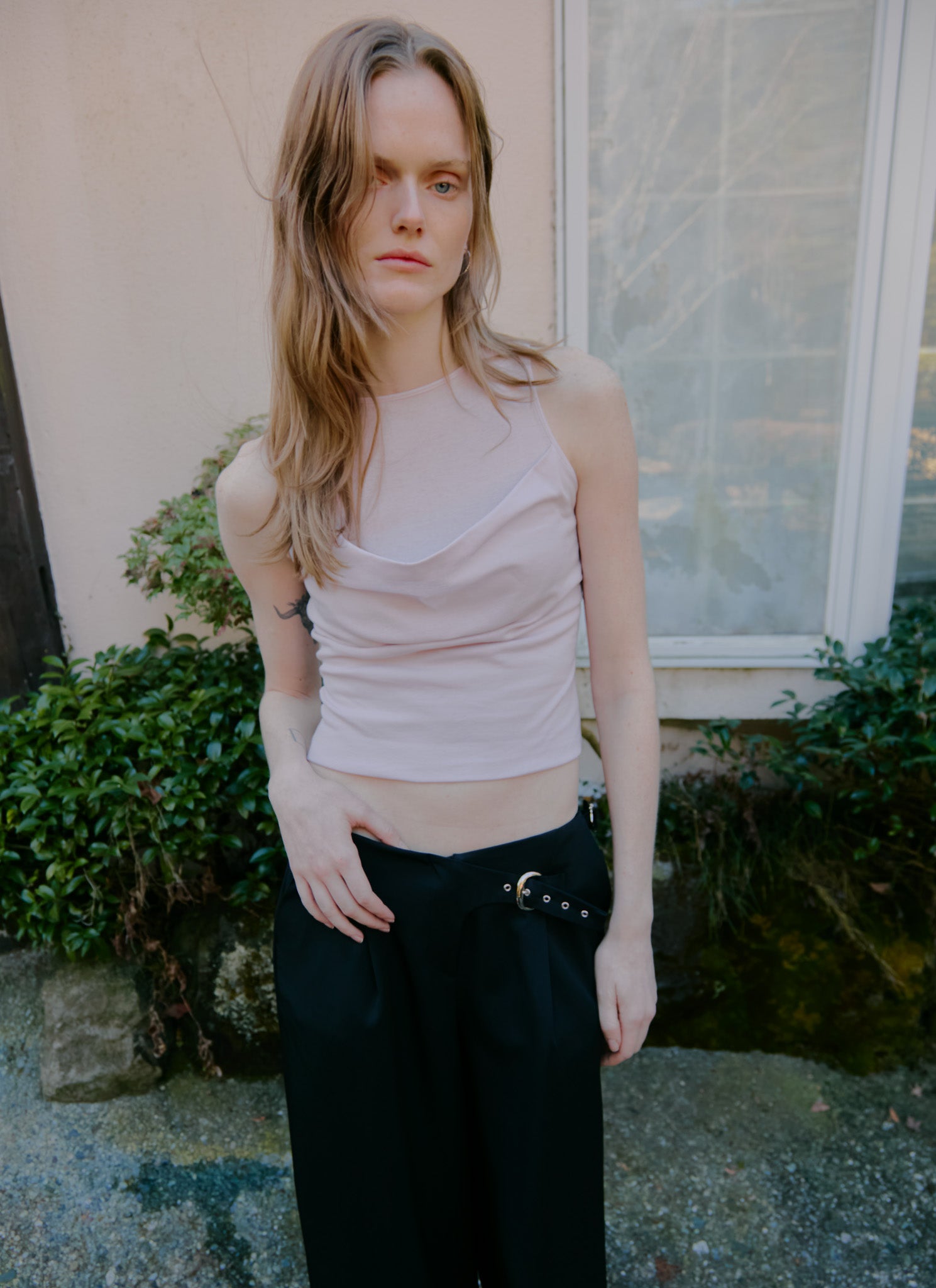 モデル：身長177cm　着用サイズ：38