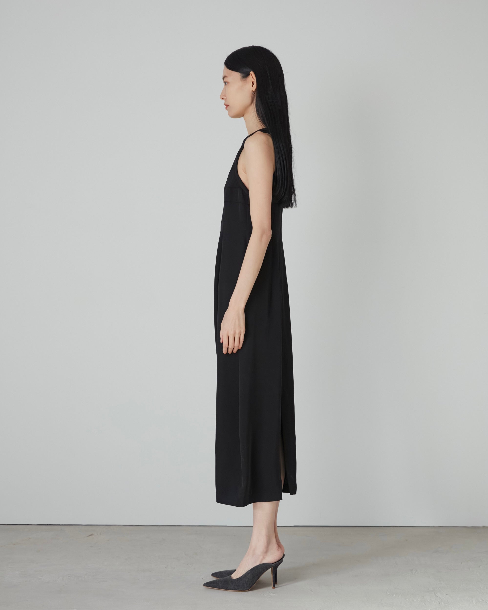 Lady Black Dress
