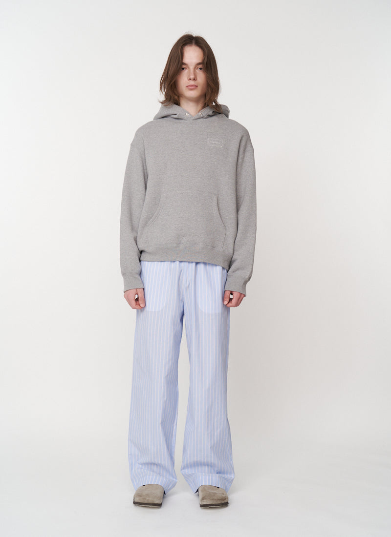 モデル：身長185cm　着用サイズ：40