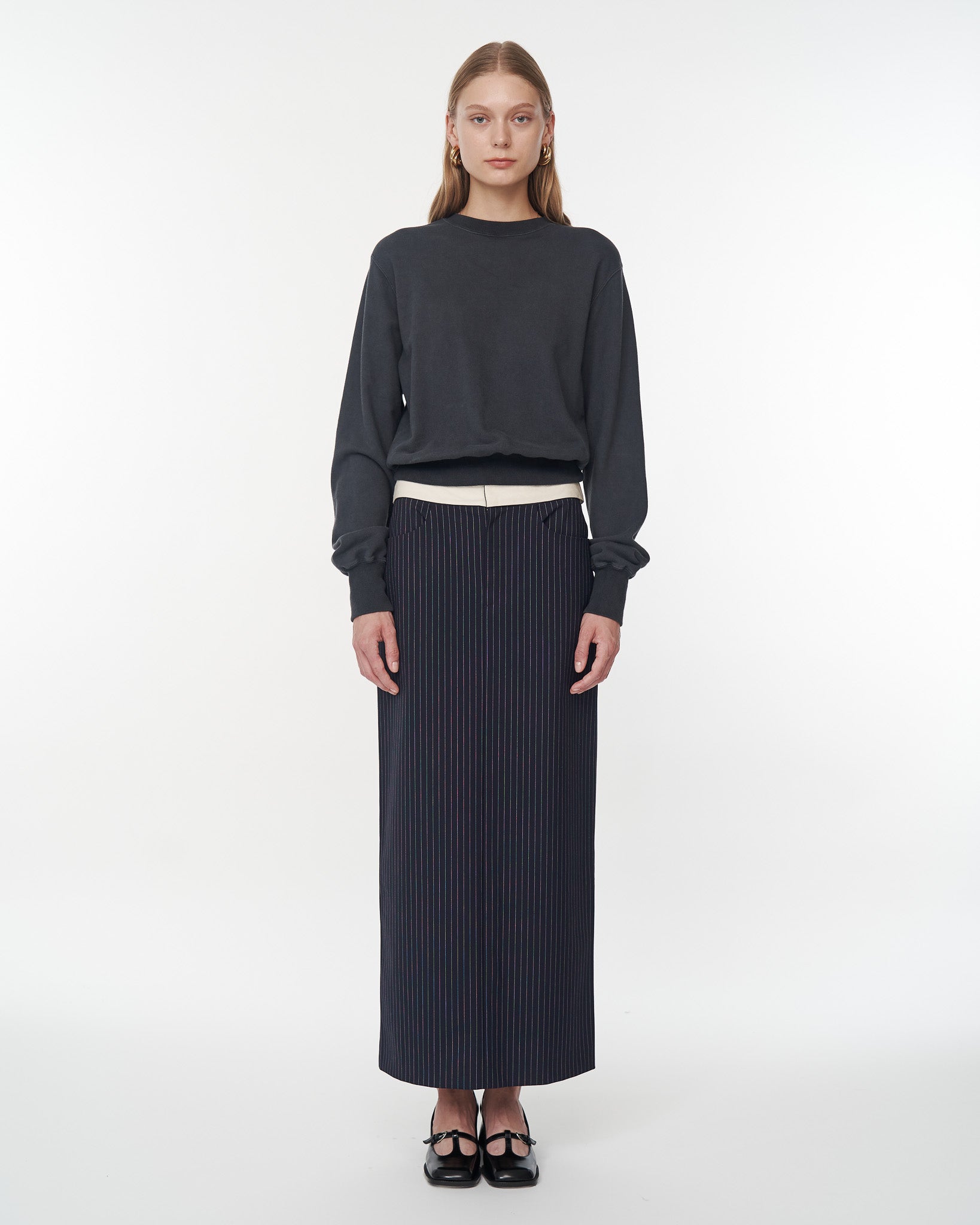 モデル：身長176cm　着用サイズ：38