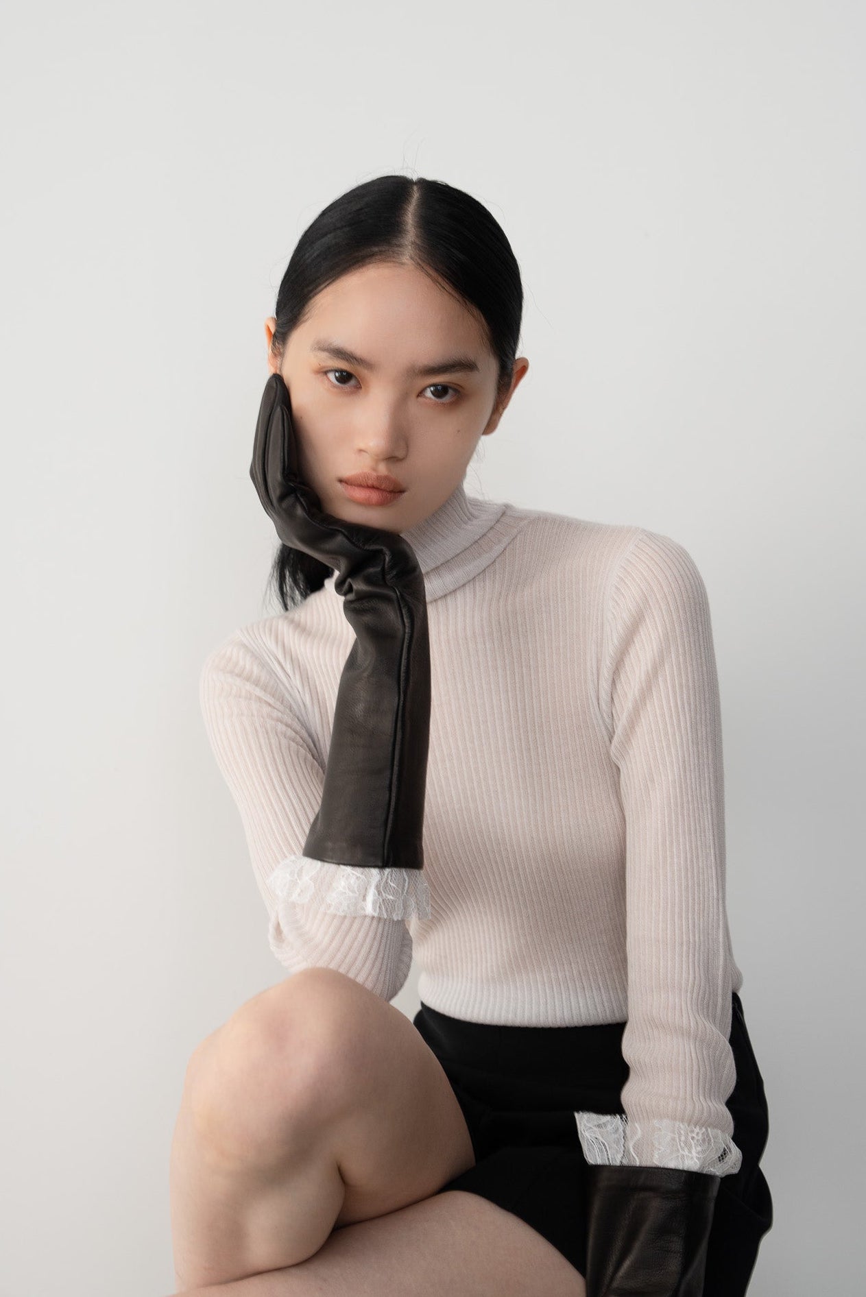 モデル：身長172cm　着用サイズ：F